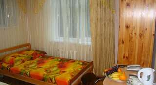 Гостиница Верещагинский  Сочи Двухместный номер с 2 отдельными кроватями-4